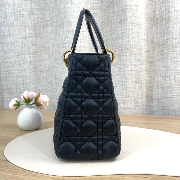 Dior Lambskin Cannage Medium Lady Dior Black Gold Hardware - Picture 3 of 16